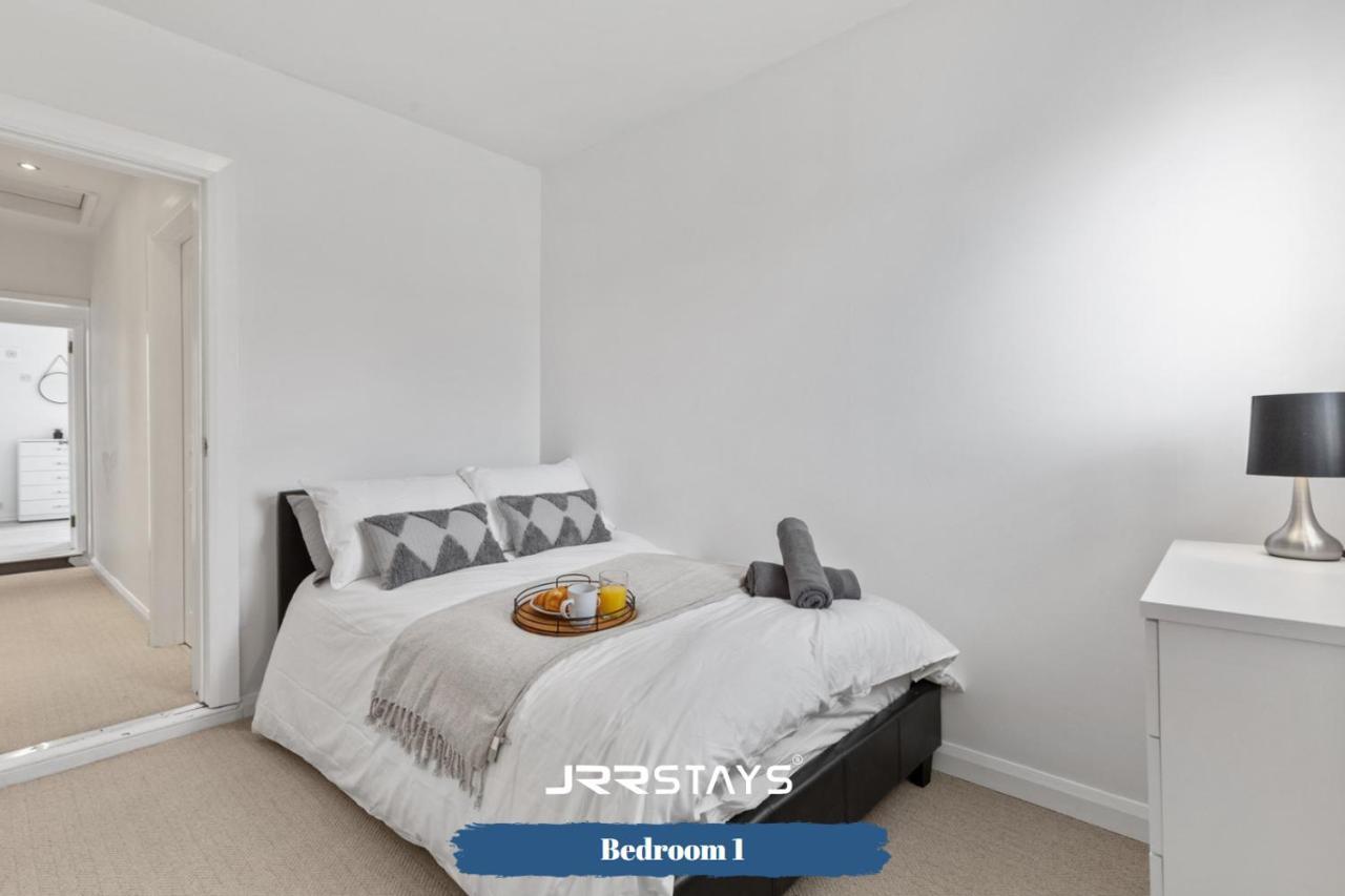 Nuneaton - Ideal 3 Bedroom, Wi-Fi Parking, Sleeps 6 - Jrr Stays Exterior foto
